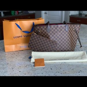 Louis Vuitton Neverfull MM